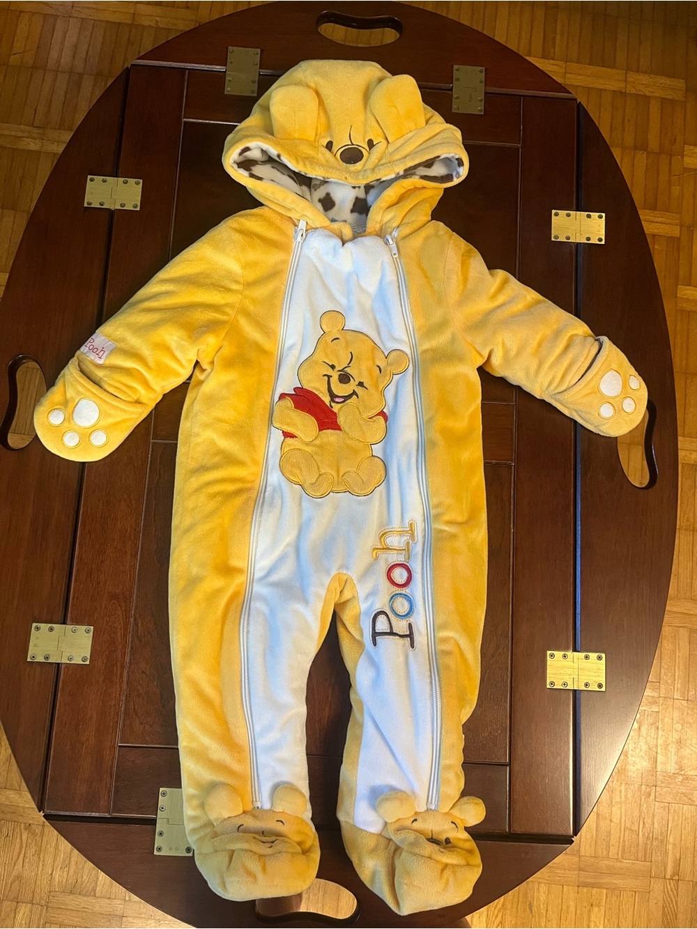 Disney Yellow Pooh hooded bunting bag/snowsuit